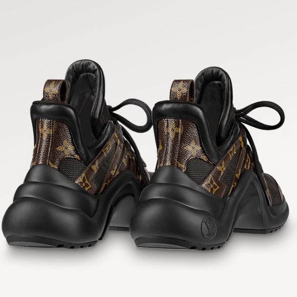 Louis Vuitton LV Archlight Sneaker - Picture 3 of 14